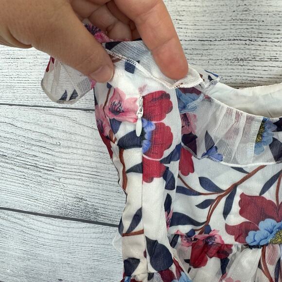 French Connection Women's White Floral Ruffle Sleeveless Spring Blouse Size 4 - Picture 7 of 9